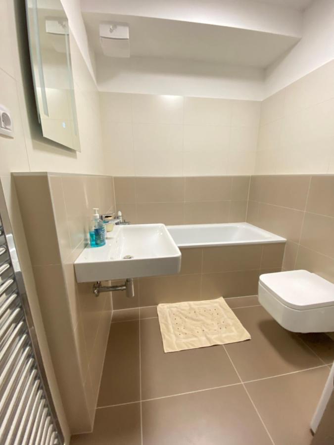 Apartmán New Luxury Centre With Panoramic View, Free Parking